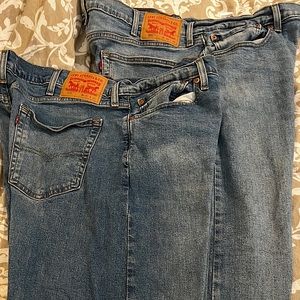 Levi’s men’s. 40/32 & 40/30
